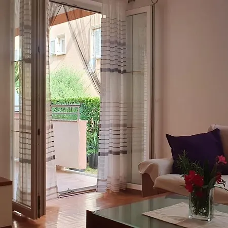 Lejlighed Conty With Terrace And Garden Malinska