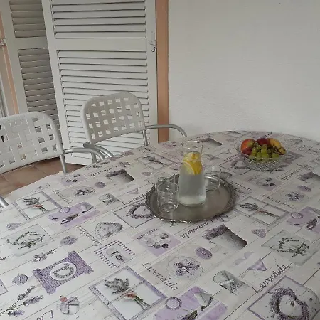 Conty With Terrace And Garden Malinska